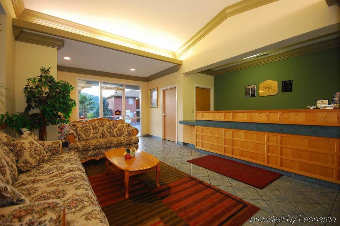 Best Western Willits Inn Interior foto